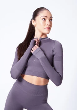 Move Dance Orianna Seamless Zip Crop Top -Dance costume moz0503 sharkgrey close up front 47444.1684799014